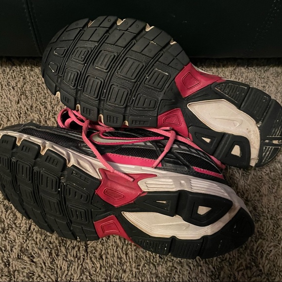 Nike 394053-003 Initiator Sneakers Women's Size 8 - Picture 6 of 6